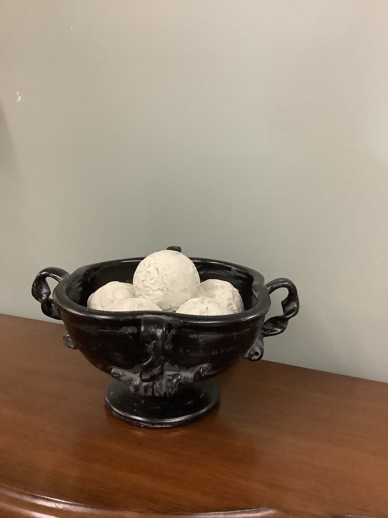 Black Bowl (5) Cream Orbs