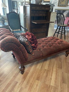 Rust and Brown Chaise Lounge/Pillows